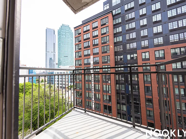 45-57 Davis St #515 — Photo 11