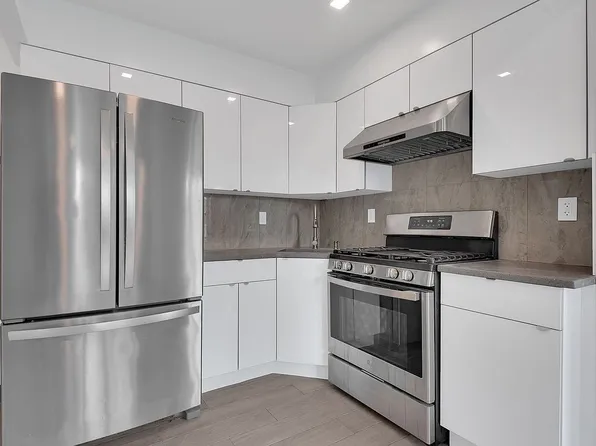 3417 103rd St APT 203, Corona, NY 11368