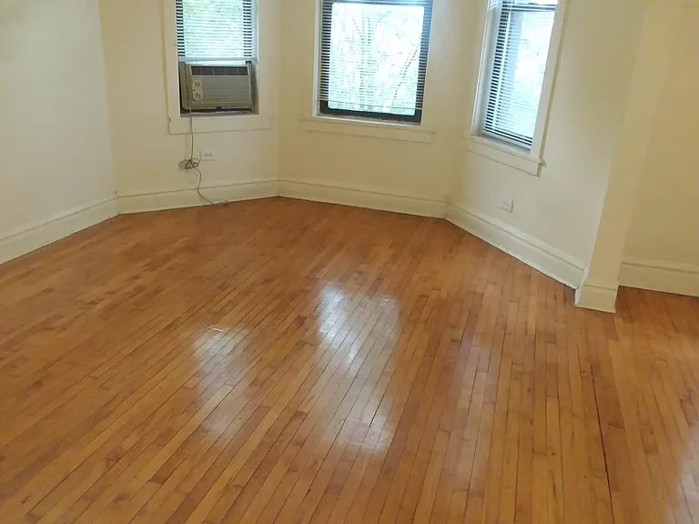 3427 S Union Ave — Photo 6