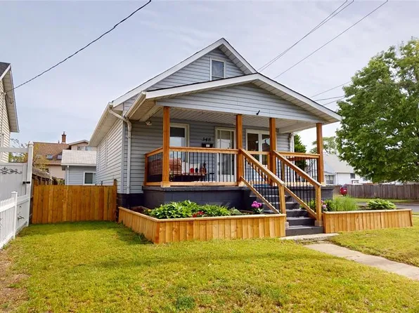 348 Nelson St, Sarnia, ON N7T 5J7
