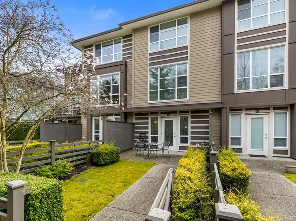 15405 31st Ave #40, Surrey, BC V3Z 2W5