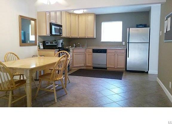 4th image of 10005 Isabelle Ct