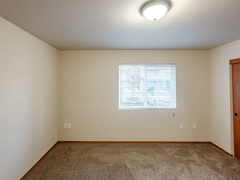 Lafayette Place Apartments — Photo 96