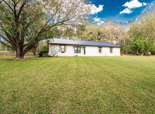969 Pigeon Hill Rd, Strong, AR 71765