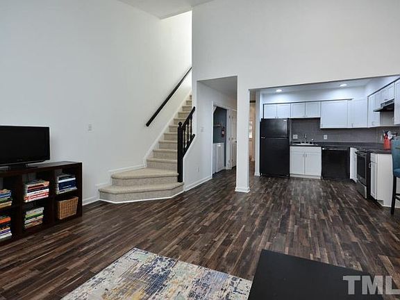 5th image of 52 Forest Oaks Dr