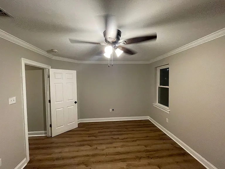 3715 Winbourne Ave — Photo 25