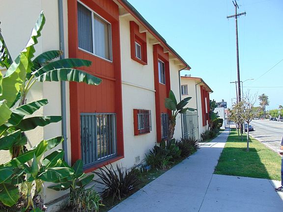 2nd image of 7521-7525 Crenshaw Blvd #7525-10