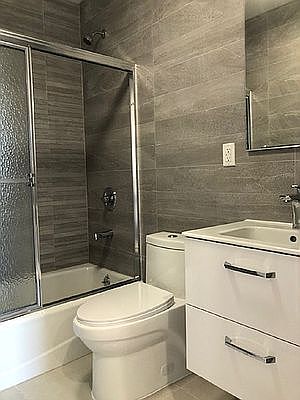 5th image of 573 Franklin Ave #1