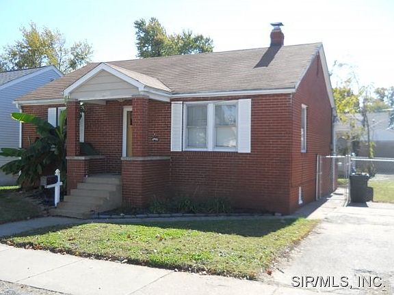 3rd image of 120 Eula Ave