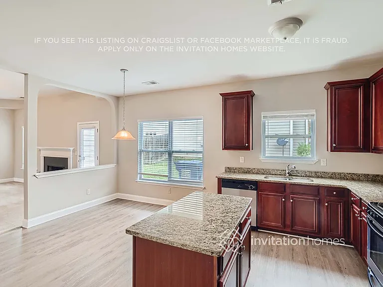 4162 Oak Field Dr — Photo 9