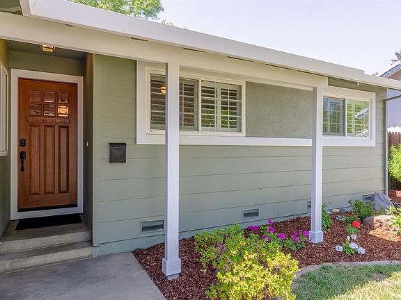 4th image of 8504 Cliffwood Way