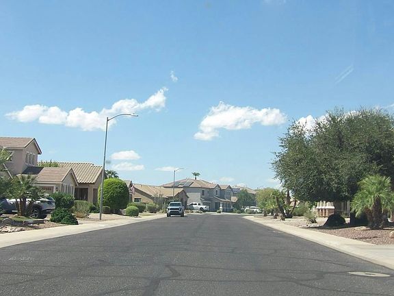 4th image of 14326 W Banff Ln
