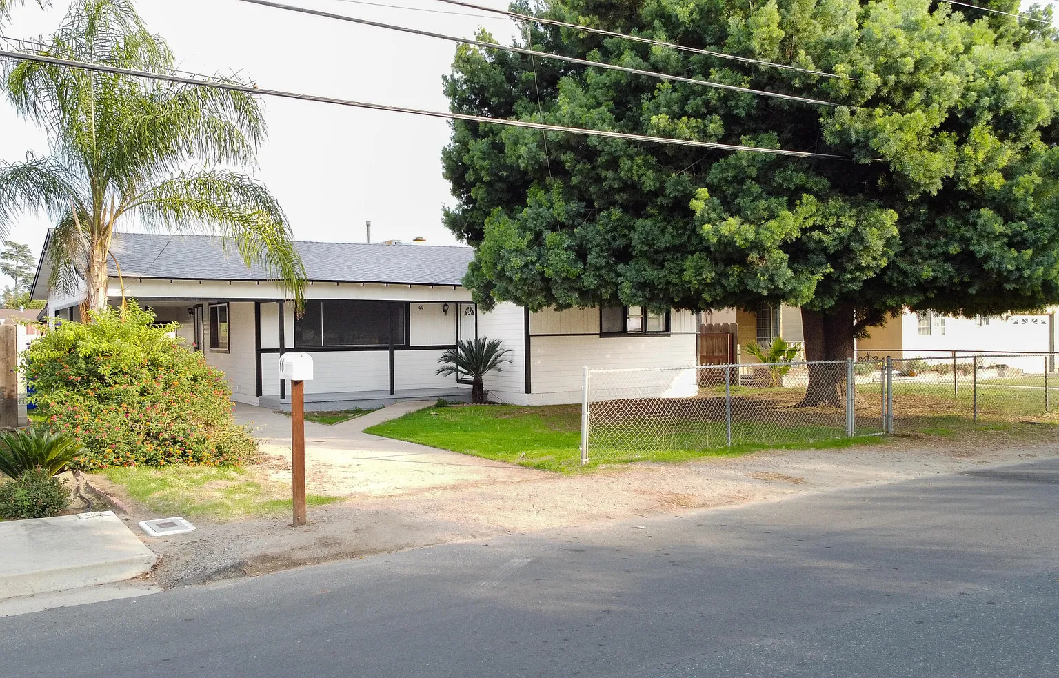 66 S Beverly Street photo 1