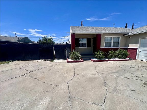 3rd image of 836 N Millard Ave