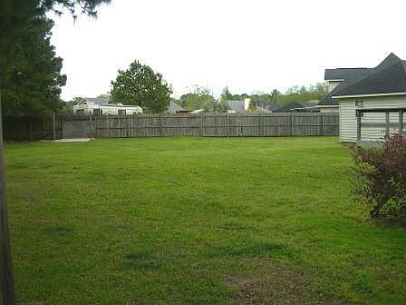 Huge Private Back Yard