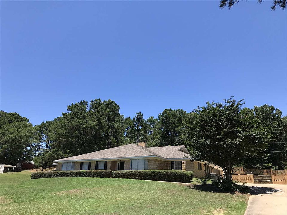 1st image of 405 E Pinecrest Dr