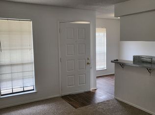 1209 Avondale Ct APT C, Arlington, TX 76011