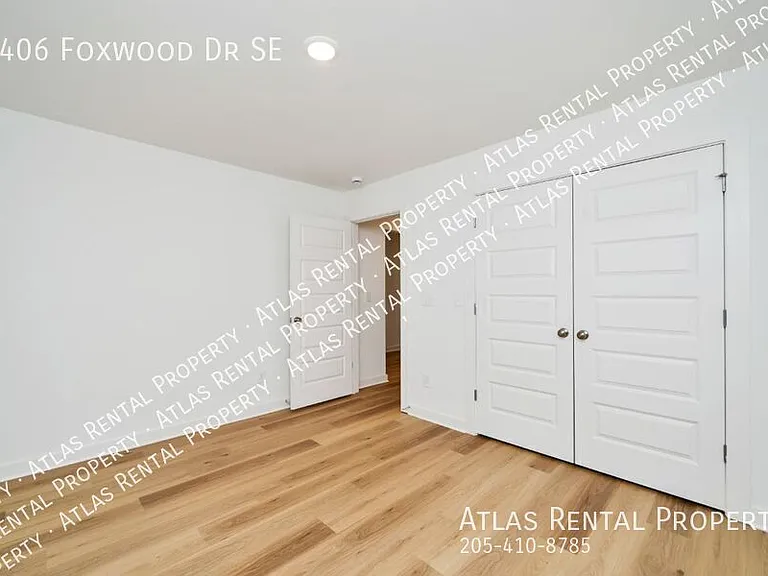 4406 Foxwood Dr — Photo 16