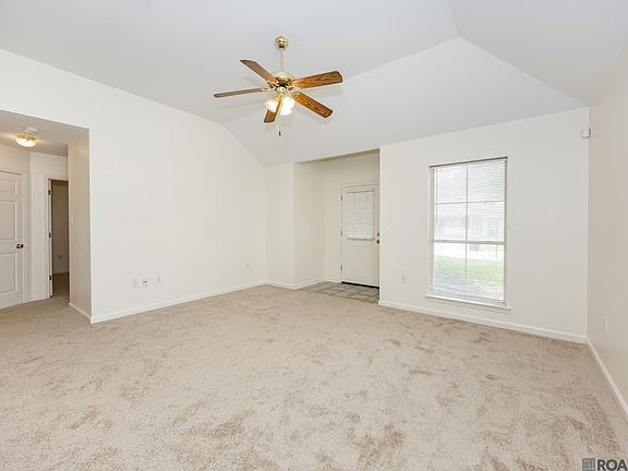 4th image of 1385 Harwich Dr