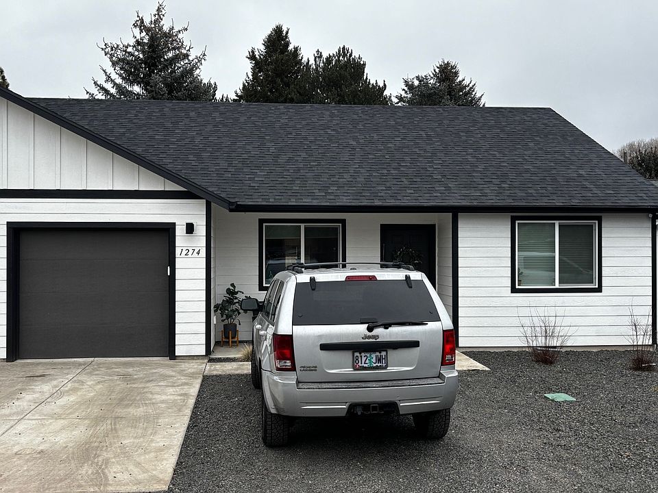 1st image of 1274 SE 6th St