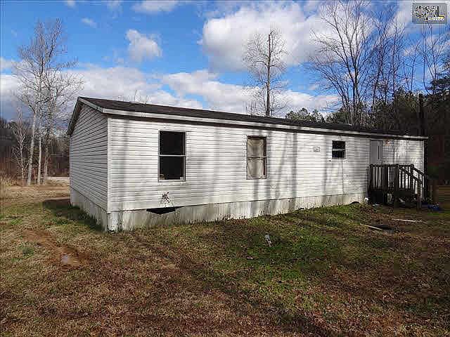 2nd image of 204 Long Rd