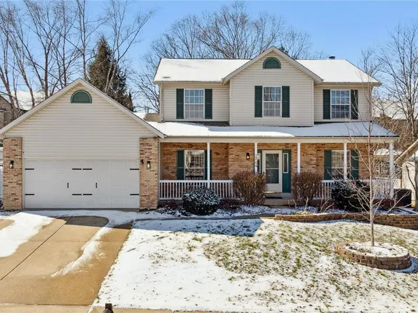 2704 Kettering Dr, Saint Charles, MO 63303