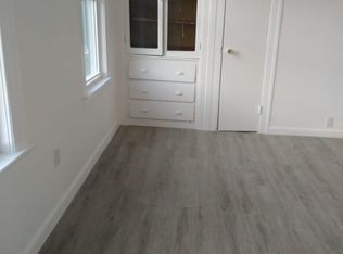 214 Hamilton St #1, Worcester, MA 01604