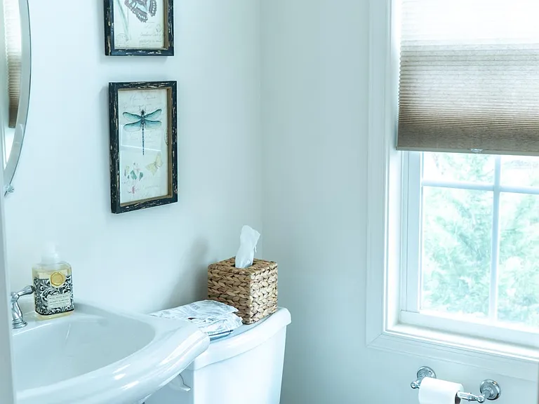 25095 Croxley Green Sq — Photo 33
