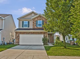 2273 Shadow Bend Dr, Columbus, IN 47201