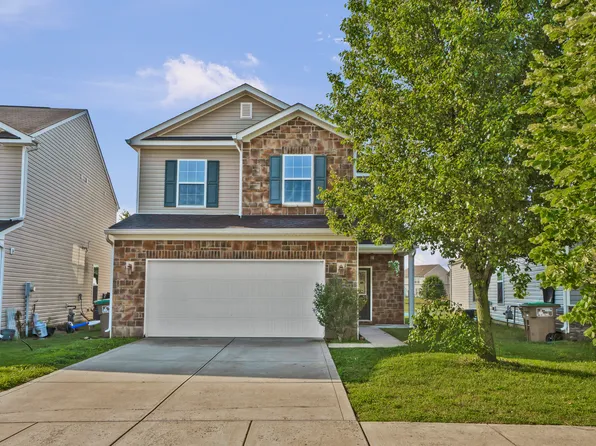 2273 Shadow Bend Dr, Columbus, IN 47201