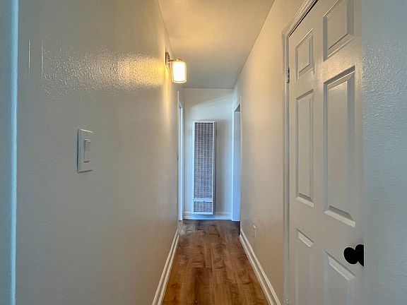 4th image of 696-698 W 14th St