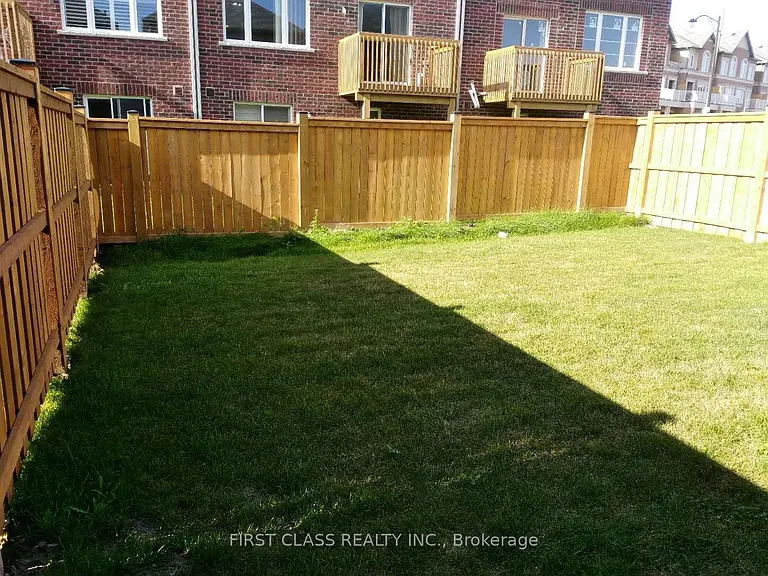 95 Hartney Dr — Photo 13