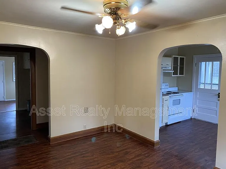 2317 Sun Valley Rd — Photo 7