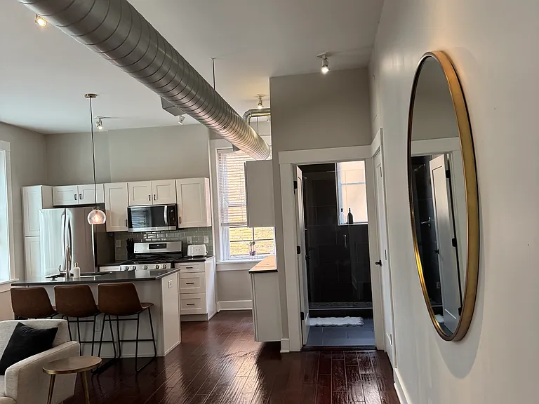1501 Vine St #304 — Photo 10