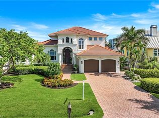 155 Heron AVE, NAPLES, FL 34108
