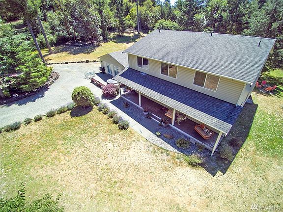 2nd image of 20416 22nd St