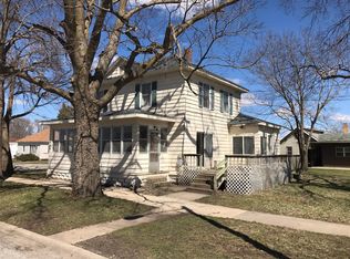 226 Division St, Webster City, IA 50595