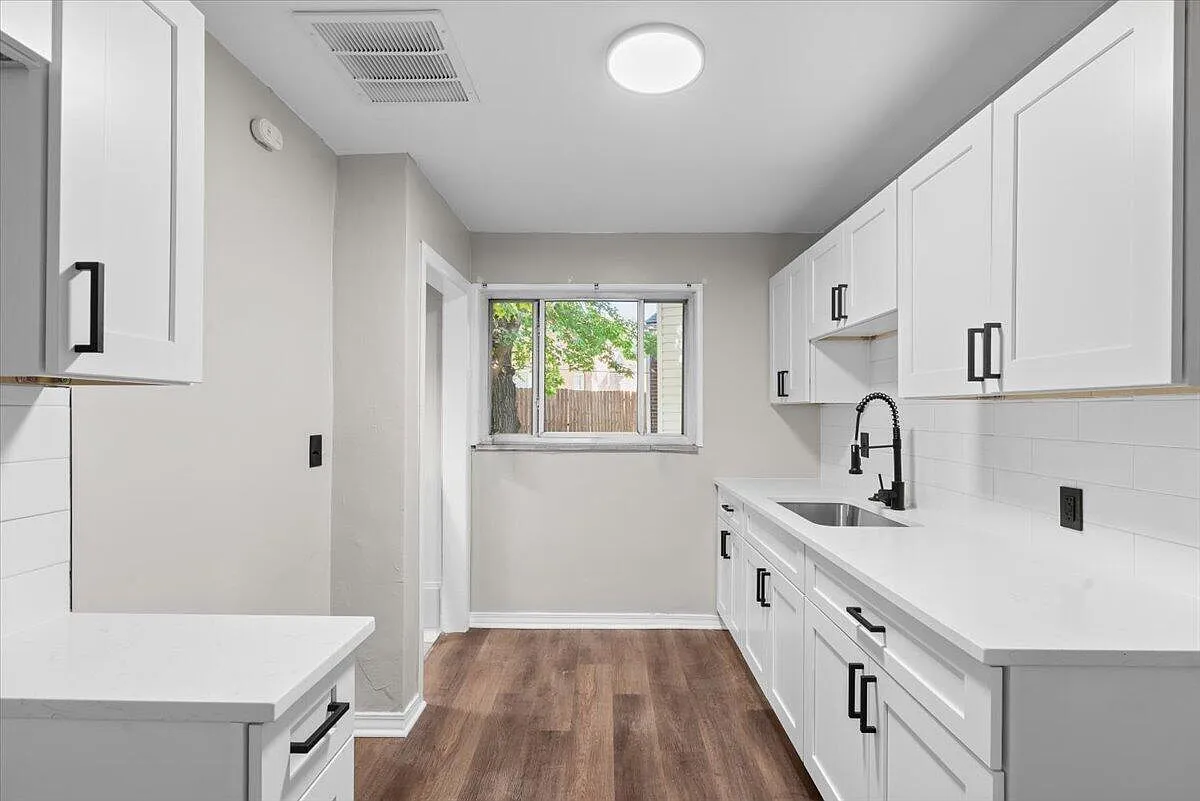4 bed, 2.0 bath, 1537 sqft, $1,600 — Photo 4