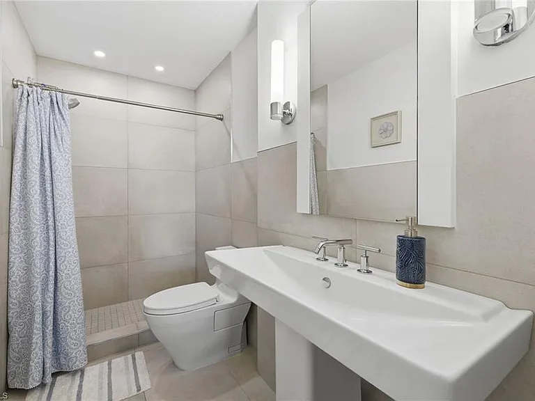 4200 Belair Ln #313 — Photo 19