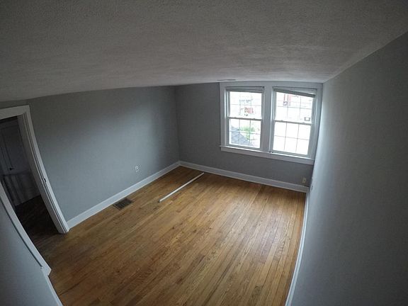 3rd image of 318 W 8th St #A