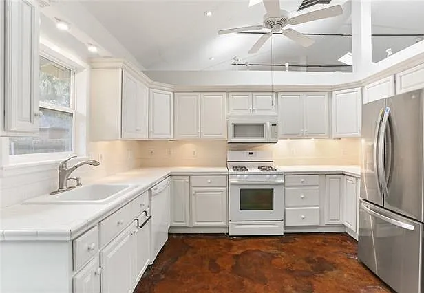 4324 Cadiz St — Photo 7