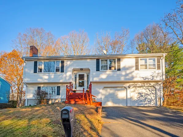 46 Fieldstone Road, Waterbury, CT 06704