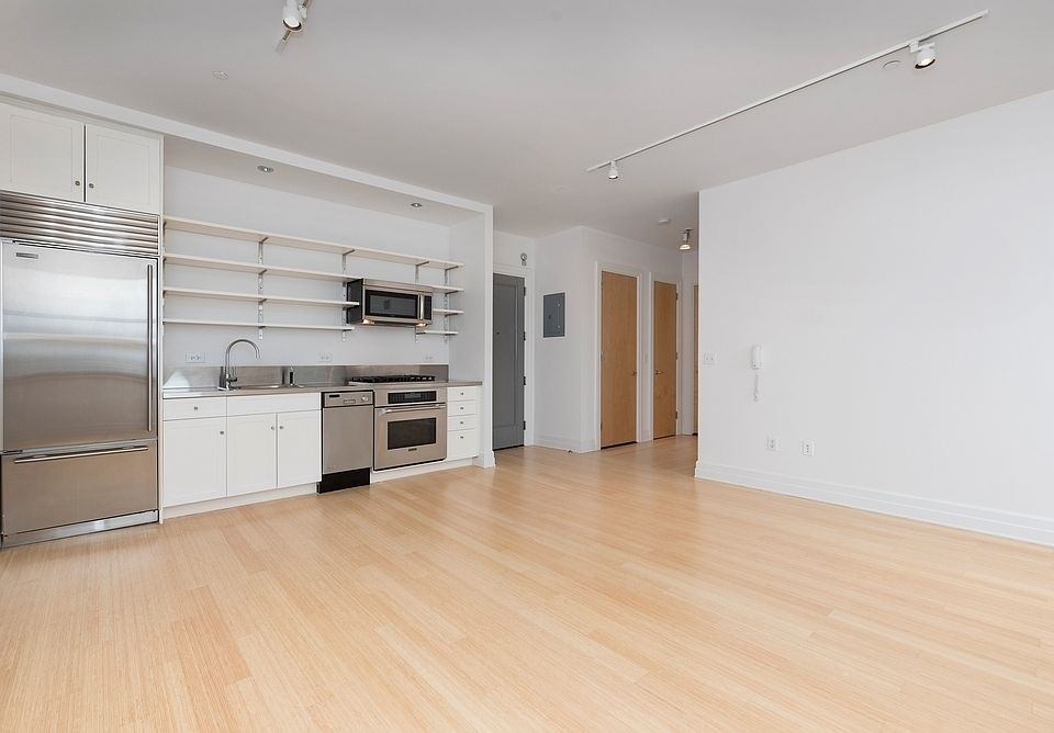 1st image of 110 Livingston St APT 16H