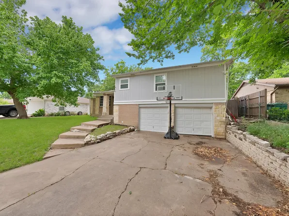 2904 Raton Dr, Fort Worth, TX 76116