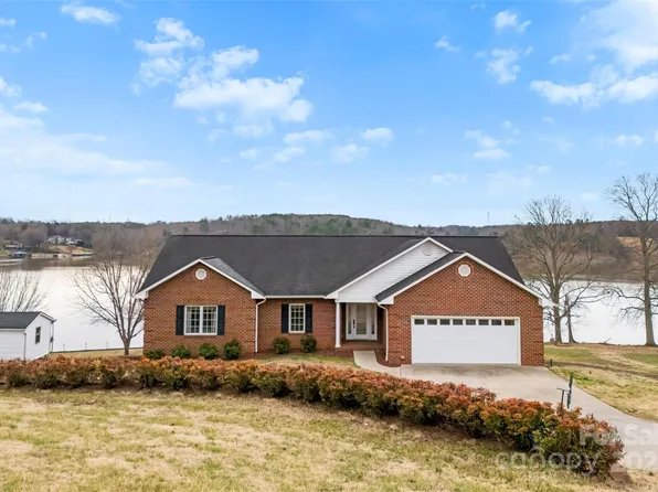 225 Kirkpatrick Rd, Taylorsville, NC 28681
