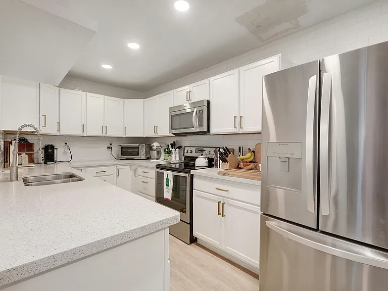 4159 Steck Ave #101 — Photo 13