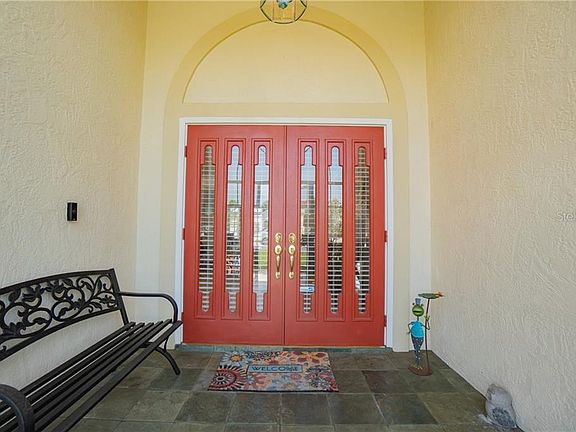 5th image of 343 Eden Dr
