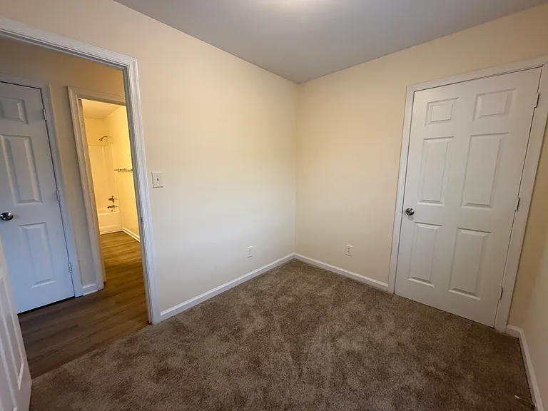 111 McConville Rd #B — Photo 20