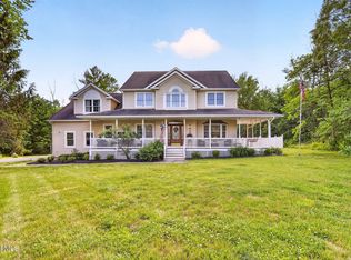 25 Outlet Road, Ballston Lake, NY 12019