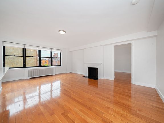 3rd image of 400 E 57th St APT 16P